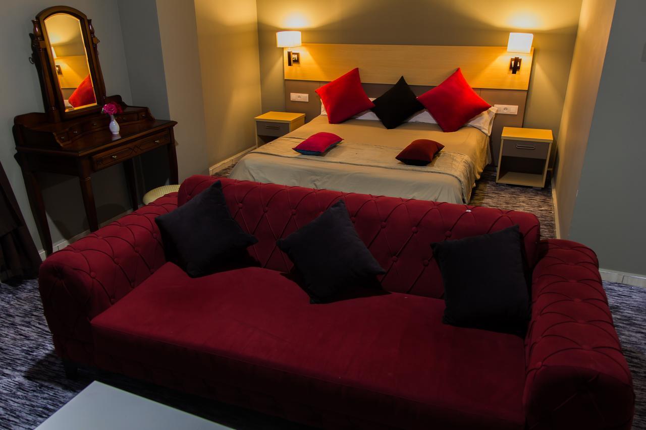Complexe Touristique Bouzour Hotel Mostaganem Exterior foto